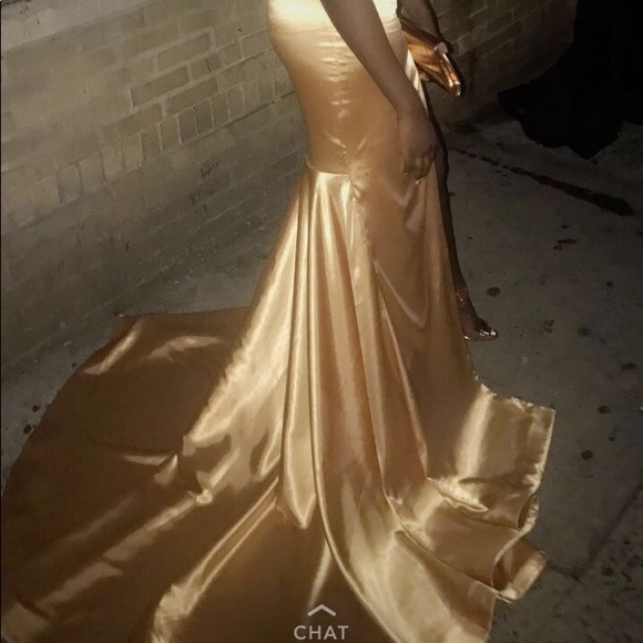 Gold handmade silk prom dress - Picture 3 of 4